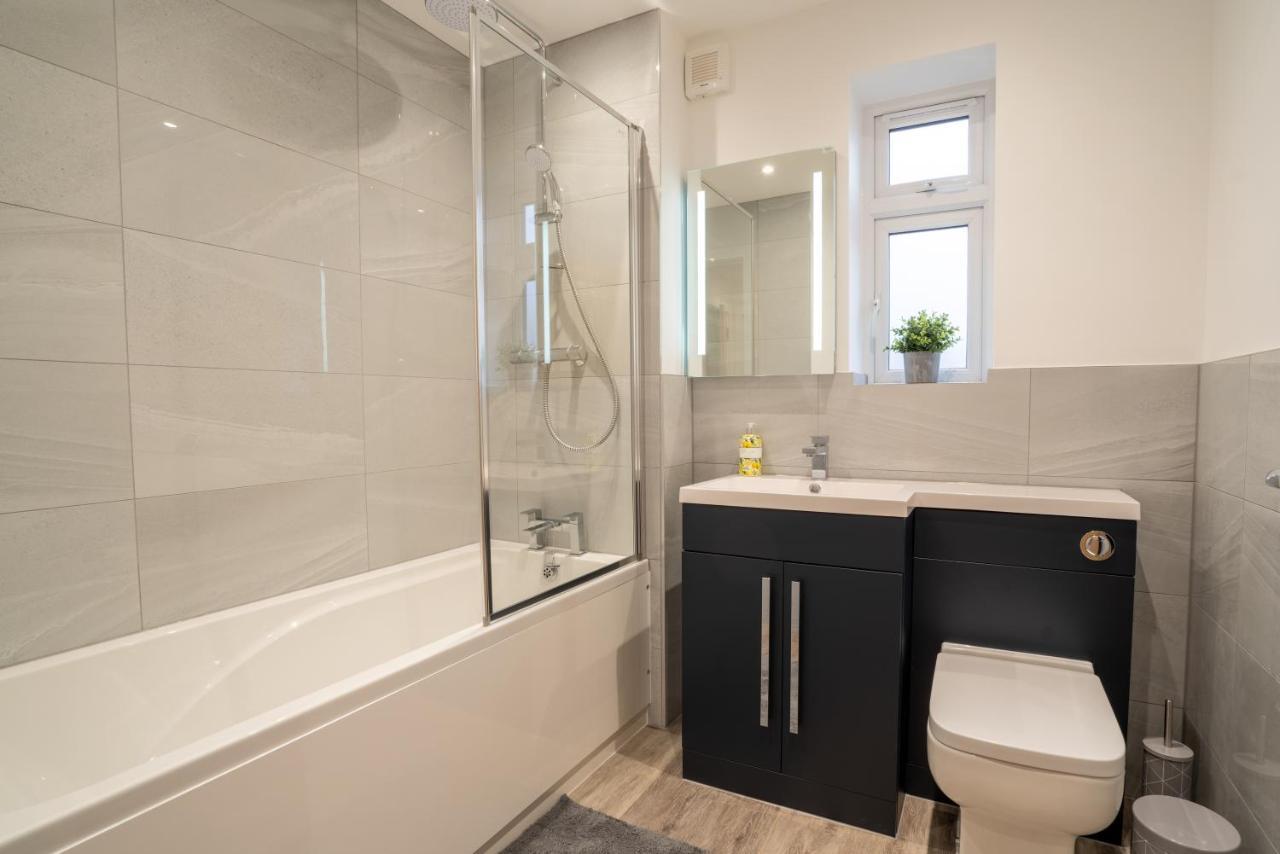 Mill Road Ground Floor Apartment Crawley  Luaran gambar
