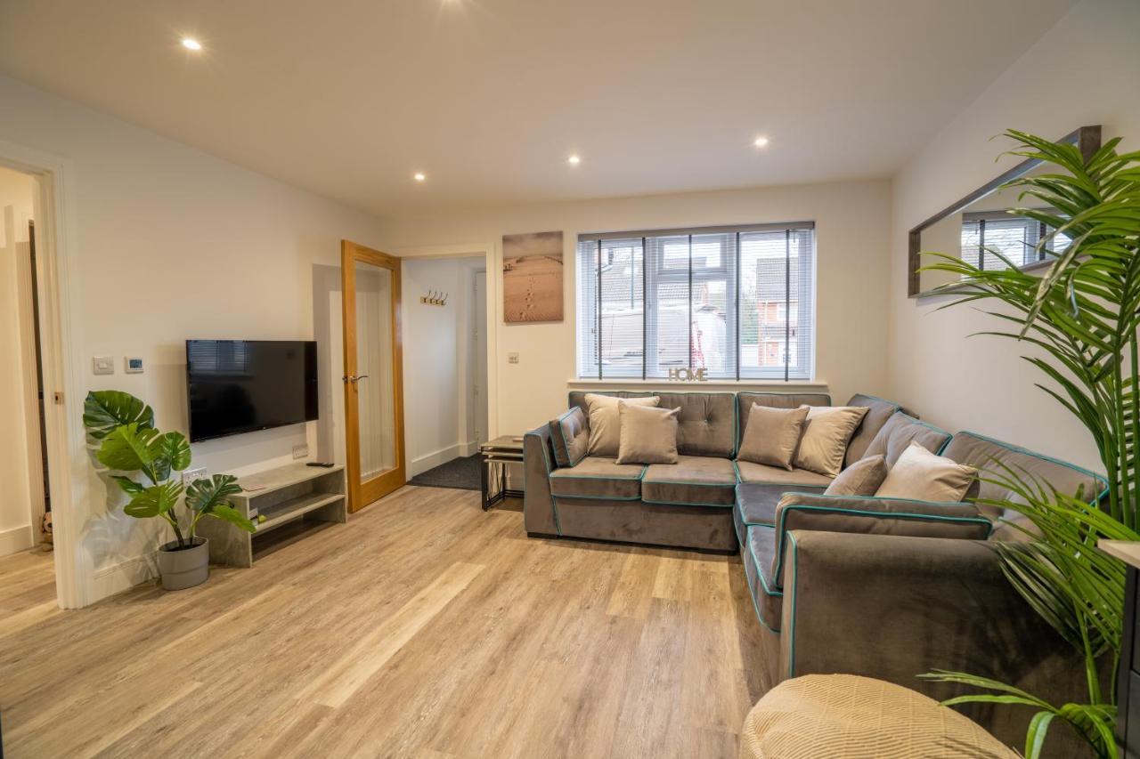 Mill Road Ground Floor Apartment Crawley  Luaran gambar